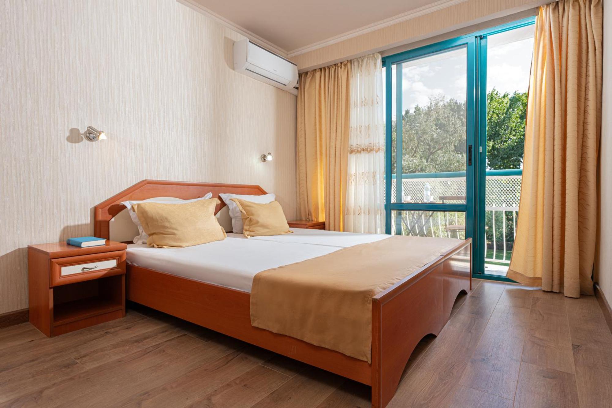Zefir Hotel Sunny Beach Exterior foto